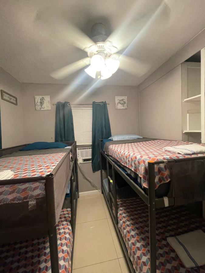Miami Vibes "Hostel-Like" Shared Room شمال ميامي المظهر الخارجي الصورة